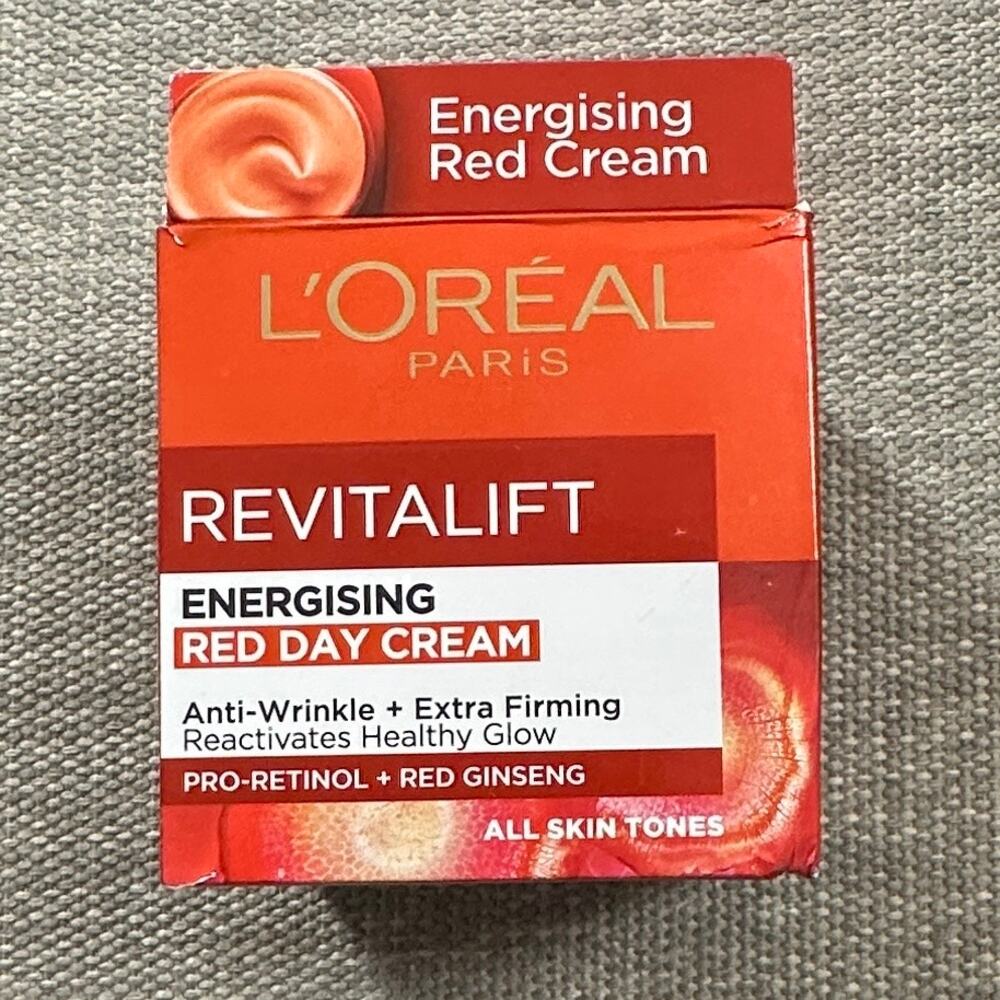 L’ORÉAL Rivitalift Energizing Red Day Cream